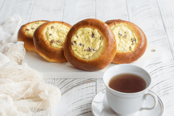 Vatrushka Sweet Cheese Bun